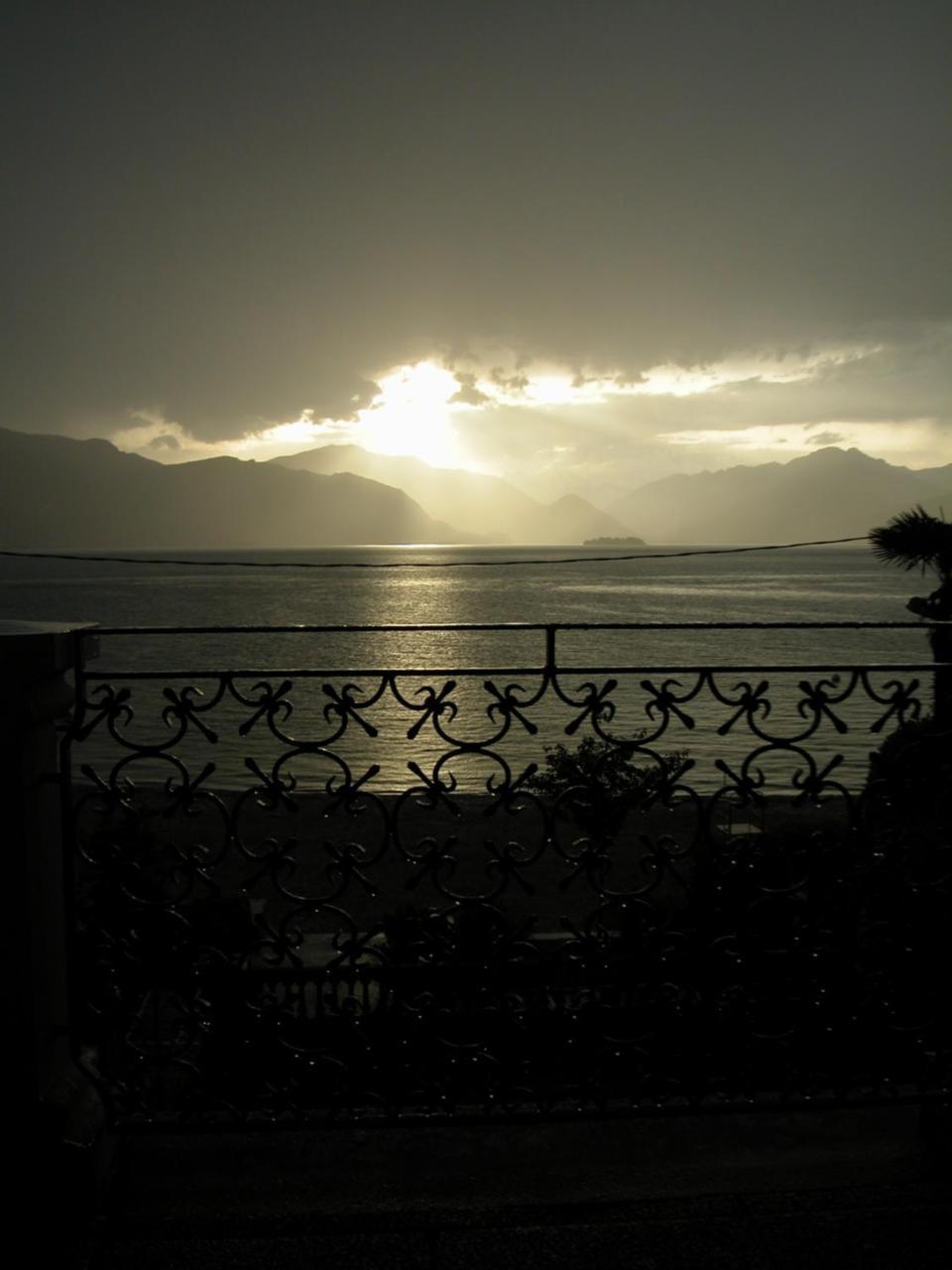 Villa Maria Lago Maggiore Reno Di Leggiuno Extérieur photo